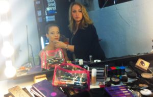 Roberta nasce come truccatrice e formatrice nel mondo del make up. 