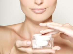 Inestetismi, oli essenziali e cosmetici di nuova generazione